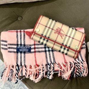 Authentic Burberry Pink Nova Check Scarf